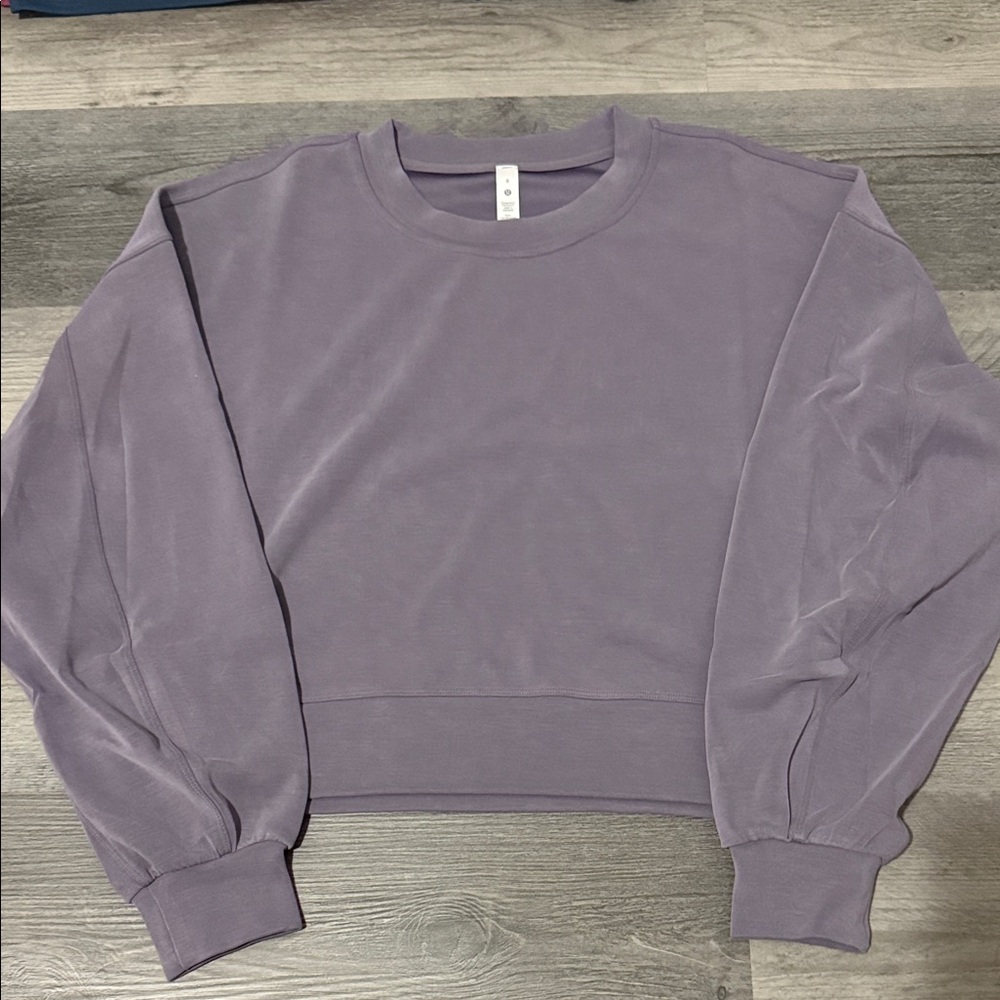 lululemon perfectly oversized cropped crew softstreme